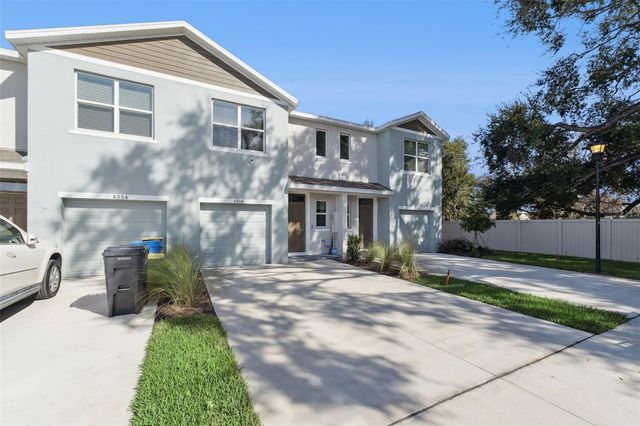 6356 SOPHIE OAKS COURT, Tampa, FL 33610