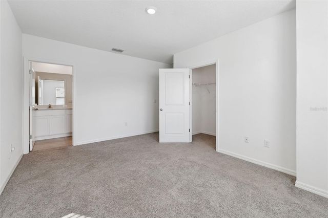 6356 SOPHIE OAKS COURT, Tampa, FL 33610