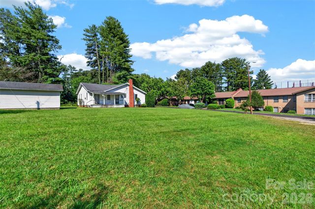 5 & 10 Gaines Avenue, Asheville, NC 28803