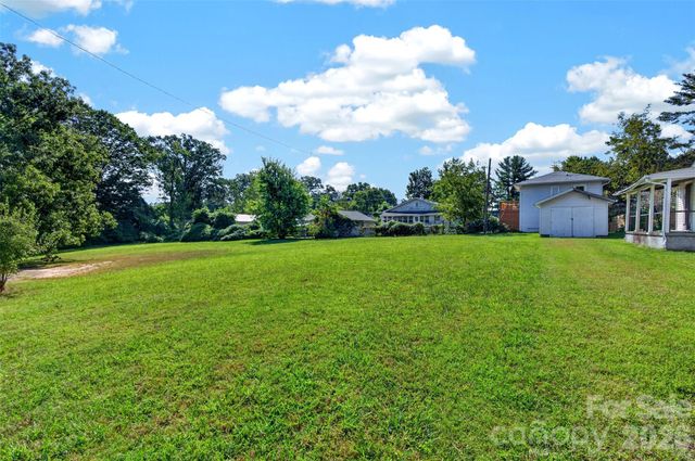 5 & 10 Gaines Avenue, Asheville, NC 28803