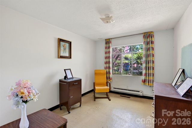 5 & 10 Gaines Avenue, Asheville, NC 28803