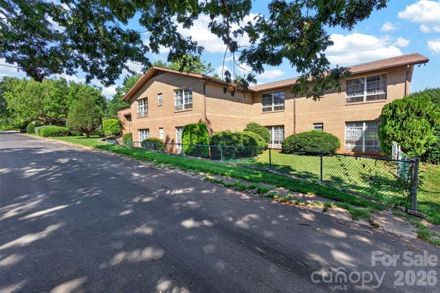 5 & 10 Gaines Avenue, Asheville, NC 28803
