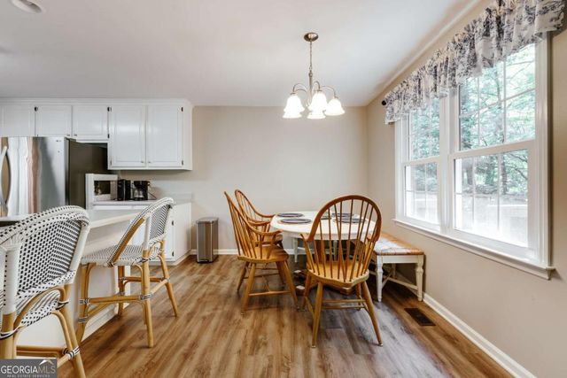 160 Meadow Creek Lane, Athens, GA 30605