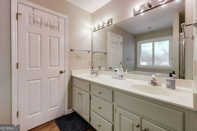160 Meadow Creek Lane, Athens, GA 30605