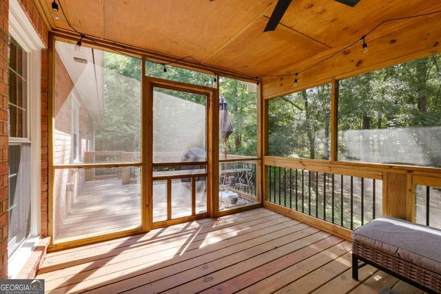 160 Meadow Creek Lane, Athens, GA 30605