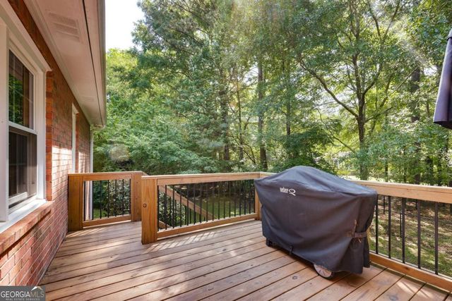 160 Meadow Creek Lane, Athens, GA 30605