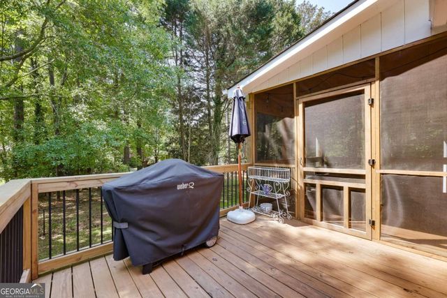 160 Meadow Creek Lane, Athens, GA 30605