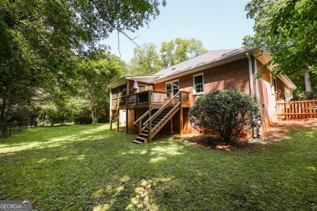 160 Meadow Creek Lane, Athens, GA 30605