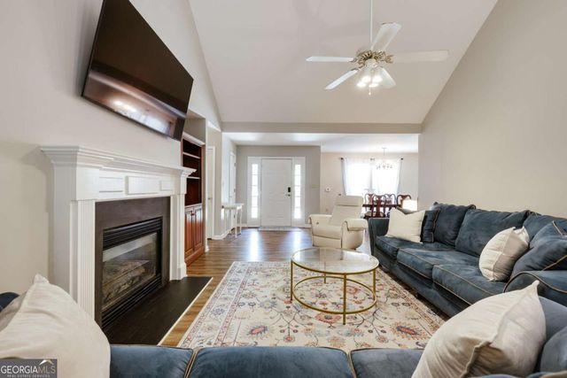 160 Meadow Creek Lane, Athens, GA 30605