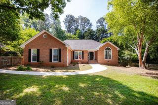 160 Meadow Creek Lane, Athens, GA 30605