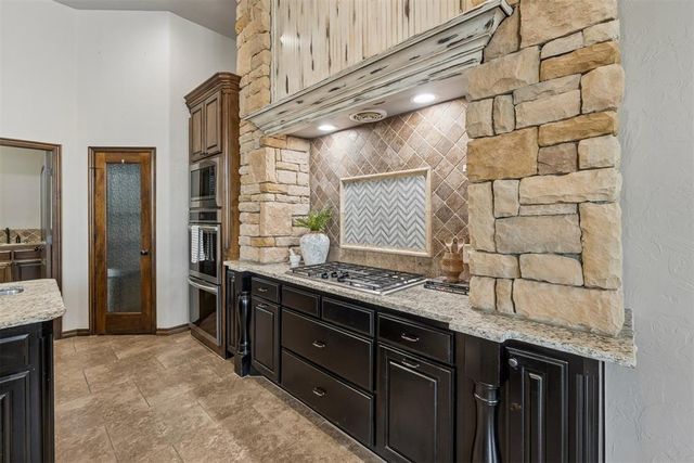 1421 NW 188th Street, Edmond, OK 73012