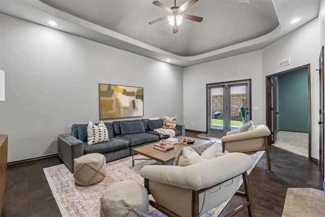 1421 NW 188th Street, Edmond, OK 73012