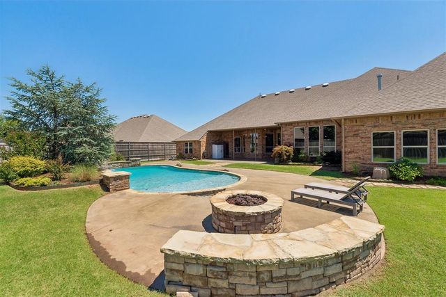 1421 NW 188th Street, Edmond, OK 73012