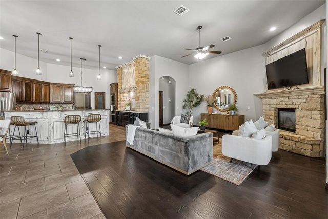 1421 NW 188th Street, Edmond, OK 73012