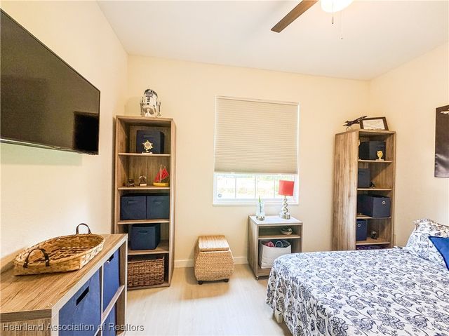 109 Fire Island Avenue NE, Lake Placid, FL 33852