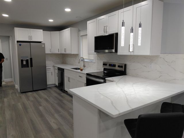 1436 N Prospect Road, Ypsilanti, MI 48198