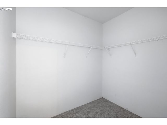 730 N 9TH St, Harrisburg, OR 97446