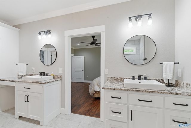 116 Bowery Lane, Albertville, AL 35950
