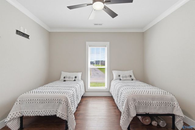 116 Bowery Lane, Albertville, AL 35950