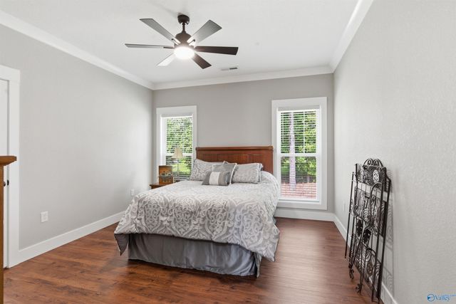 116 Bowery Lane, Albertville, AL 35950