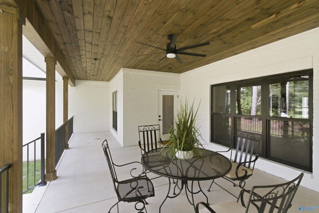 116 Bowery Lane, Albertville, AL 35950