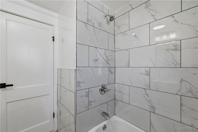 207 Davidson Avenue, Buffalo, NY 14215