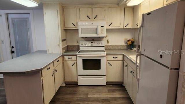 5205 5TH STREET E, Bradenton, FL 34203