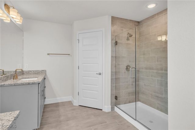 3922 NW 40th TER, Cape Coral, FL 33993