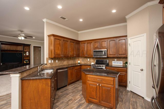 18400 SUNDANCER Lane, Bushland, TX 79124