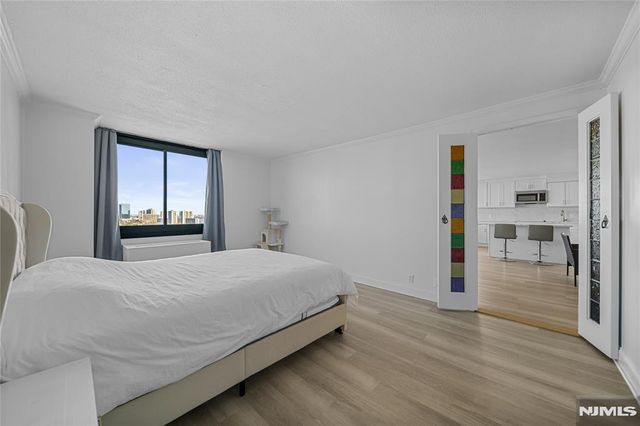 770 Anderson Avenue 23M, Cliffside Park, NJ 07010