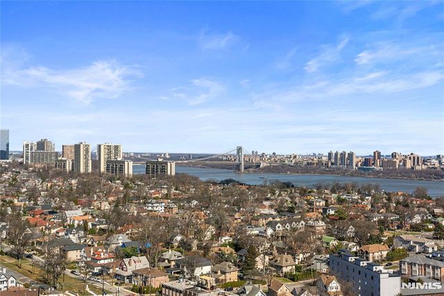 770 Anderson Avenue 23M, Cliffside Park, NJ 07010