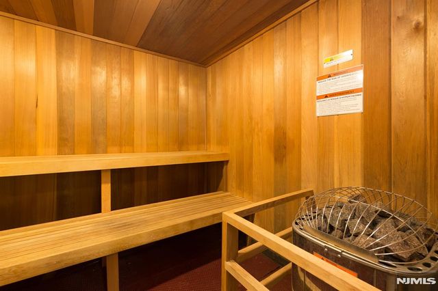 770 Anderson Avenue 23M, Cliffside Park, NJ 07010