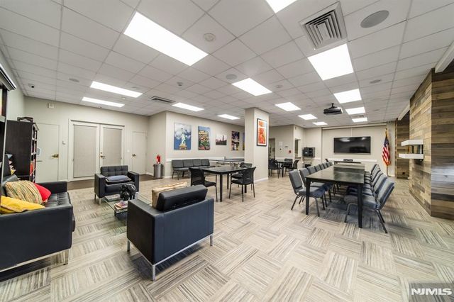 770 Anderson Avenue 23M, Cliffside Park, NJ 07010