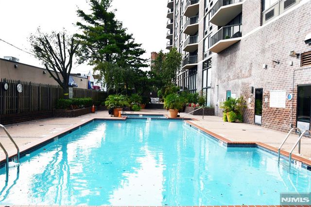 770 Anderson Avenue 23M, Cliffside Park, NJ 07010