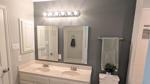 4221 Crestfield Drive, Richardson, TX 75082