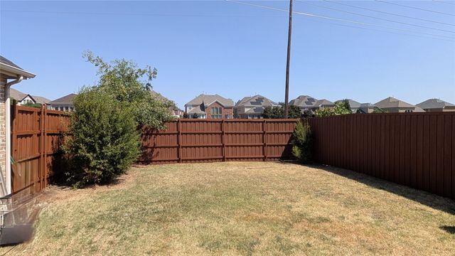 4221 Crestfield Drive, Richardson, TX 75082