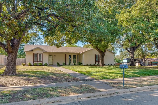 6737 Bartay Drive, North Richland Hills, TX 76182