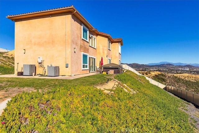 38000 Via Vista Grande, Murrieta, CA 92562