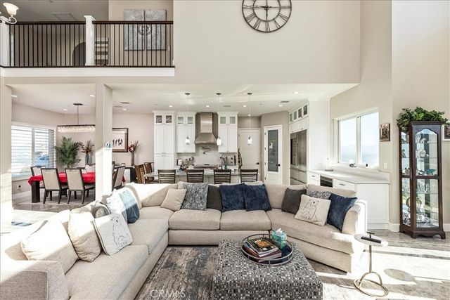 38000 Via Vista Grande, Murrieta, CA 92562