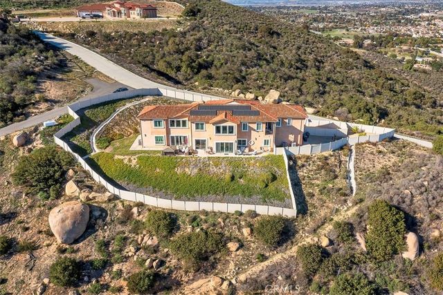 38000 Via Vista Grande, Murrieta, CA 92562