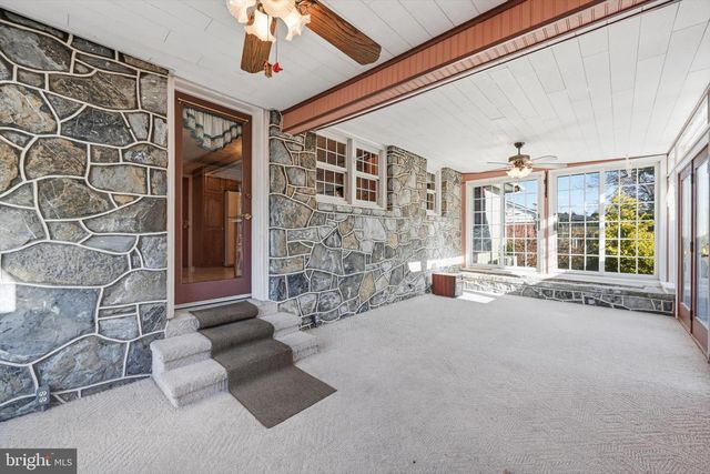 535 S 6TH ST, Denver, PA 17517