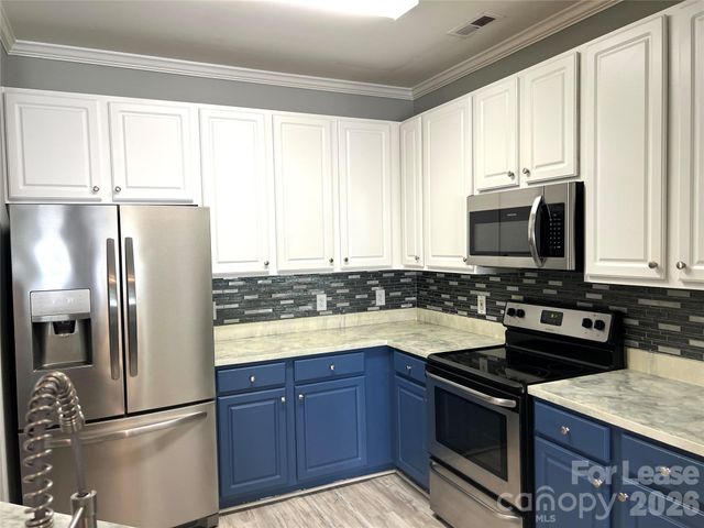 8378 Chaceview Court, Charlotte, NC 28269