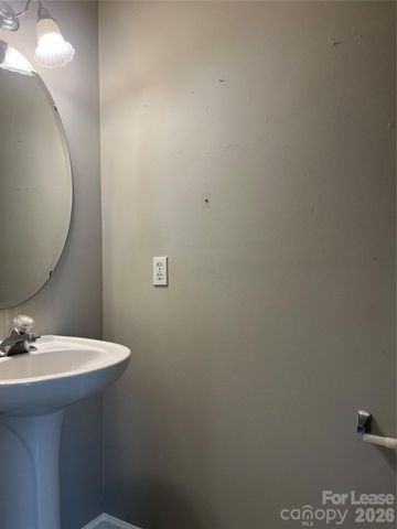 8378 Chaceview Court, Charlotte, NC 28269