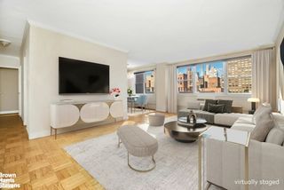 1175 YORK Avenue # 17M, New York City, NY 10065