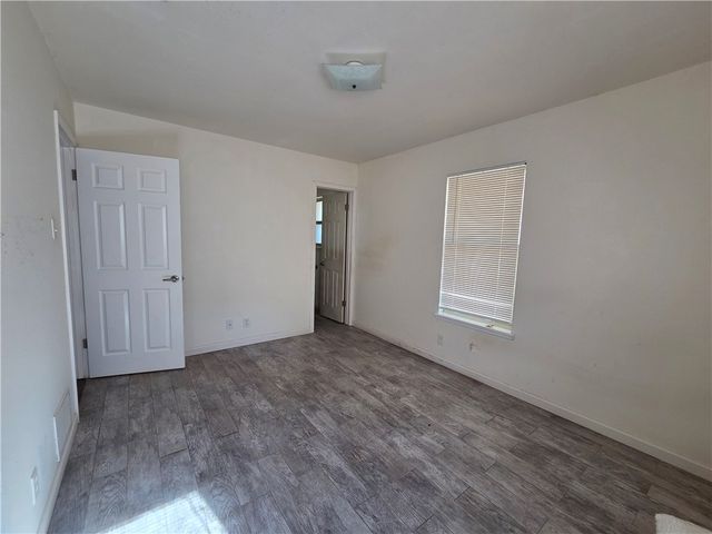 321 Juniper Dr, Corpus Christi, TX 78418
