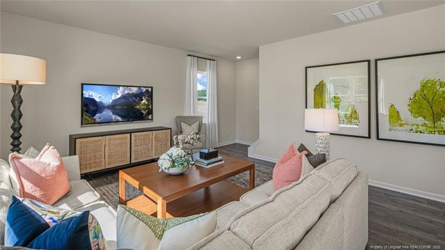 106 Discovery Way, Spring Lake, NC 28390