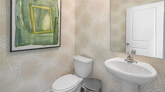 106 Discovery Way, Spring Lake, NC 28390