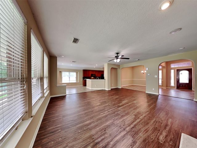5818 Story Book Trail, Missouri City, TX 77459