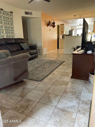 455 S DELAWARE Drive 171, Apache Junction, AZ 85120