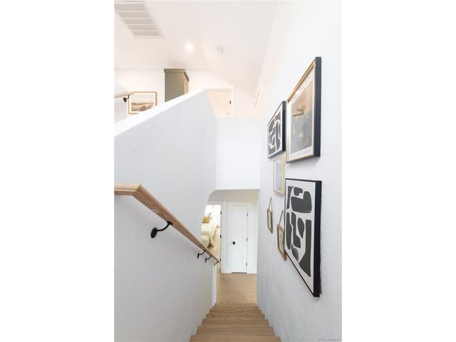 625 Cook St, Denver, CO 80206